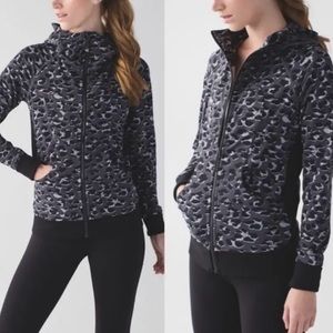 Lululemon Scuba Hoodie III *Terry Cherry Cheetah Black Size 2